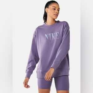 Nike Women’s Purple Crewneck Size‎ M
